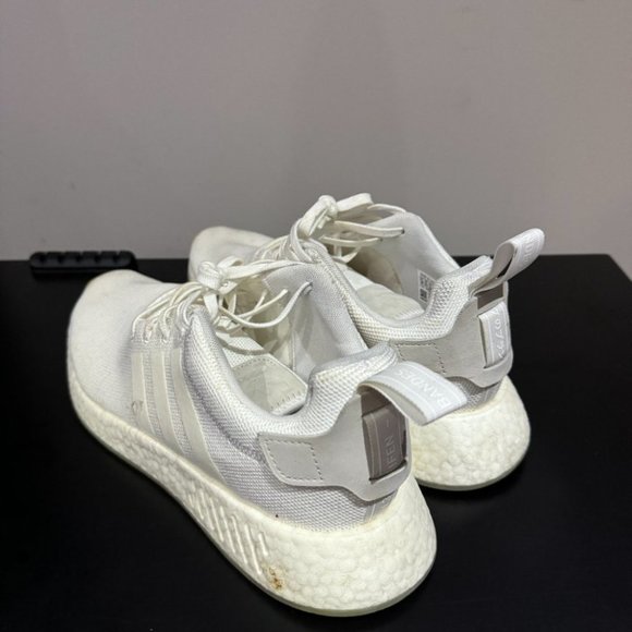 Adidas NMD R2 Triple White Size 10 - Picture 4 of 5